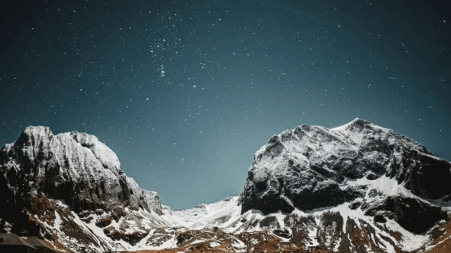 戒色205天的经验分享 戒色经验 戒友交流 1990年 沉迷网络 不良视频 消瘦，脸部小斑点变多，脸色变暗。心理上也有轻微的抑郁和焦虑